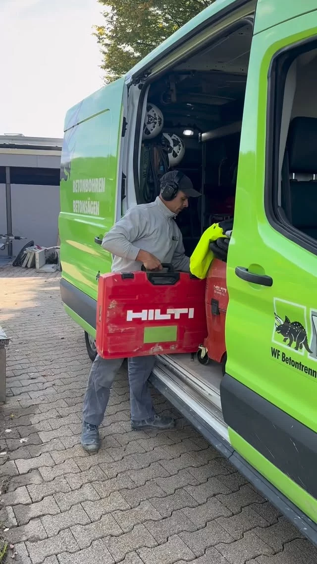 Größter Fan von WF Heilbronn..✅ #baustelle #baustellenupdate #heilbronn #baustellenromantik #comedy #bohren #sägen #beton #foryou